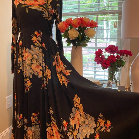 Free people dress! Beautiful drape! Still a good condition! Vintage style! - Picture 7 of 7